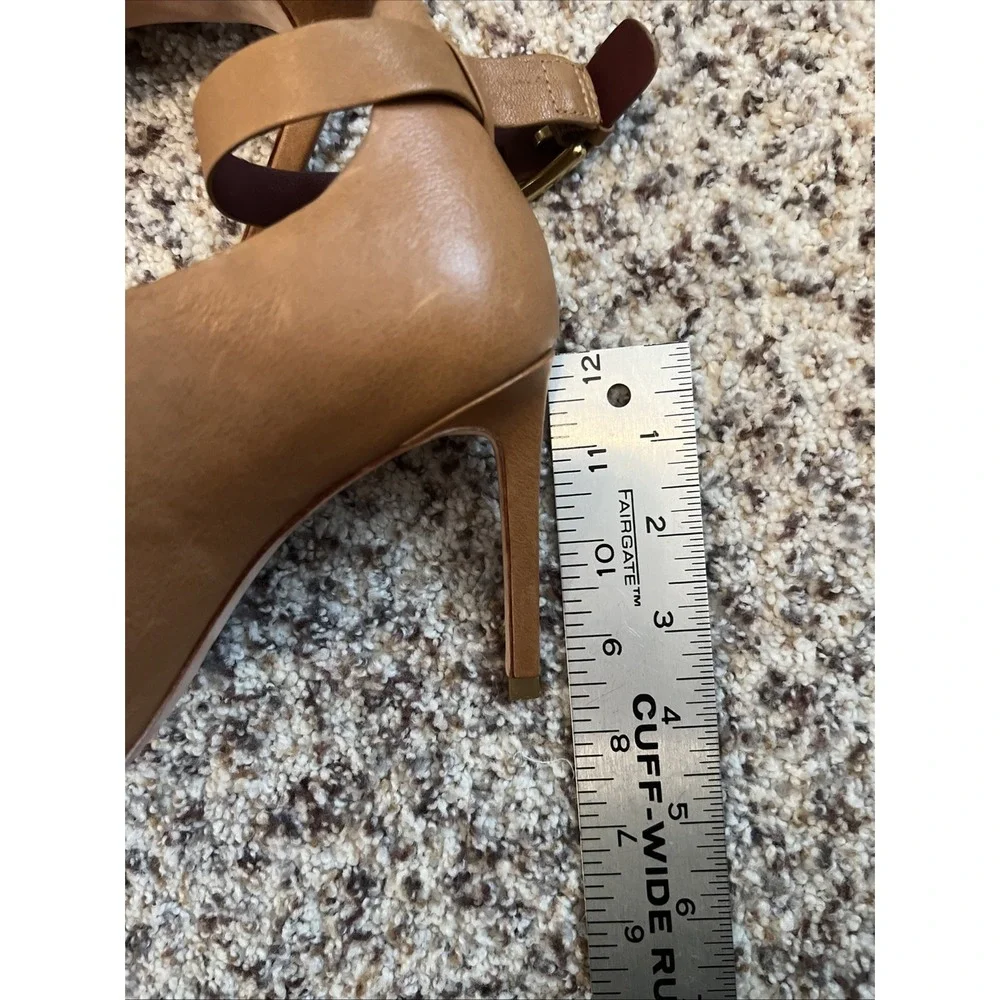 Coach‎ Women Camel Brown Leather Stiletto 3.5